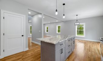 29 South Rd, Bozrah, CT 06334
