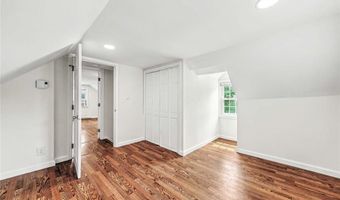88 Nichols Rd, North Kingstown, RI 02852
