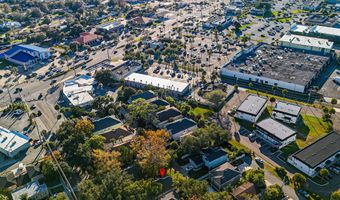 128 SEMINOLE Rd 11, Atlantic Beach, FL 32233