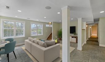 8508 DICK WOODS Rd, Afton, VA 22920