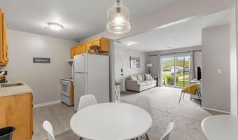 10033 ALLEN POINTE Dr, Allen Park, MI 48101