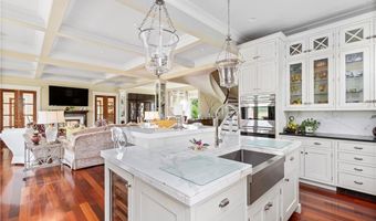 1 Gerald's Farm Dr, Exeter, RI 02822