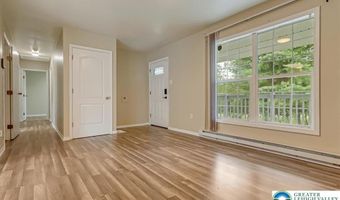 1842 Glacier Dr, Tunkhannock, PA 18610