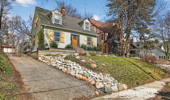 1732 Jackson Ave, Ann Arbor, MI 48103
