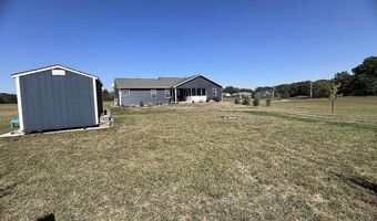 6227 E Sarver Ln, Argenta, IL 62501