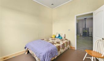 17487 Rogers Rd, Atchison, KS 66002