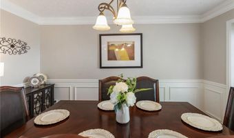 205 Weatherstone Xing, Woodstock, GA 30188