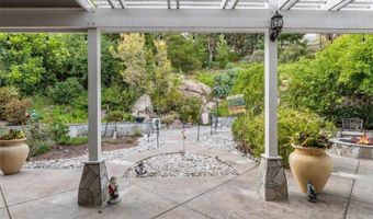 2114 Laura Dr, Escondido, CA 92027