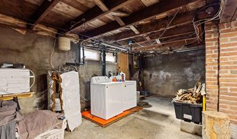 157 Riverside Dr, Augusta, ME 04330