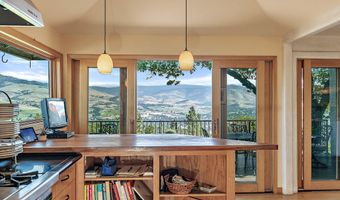 290 Skycrest Dr, Ashland, OR 97520