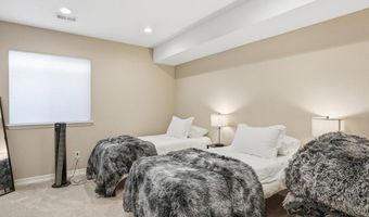 16058 Humboldt Peak Dr, Broomfield, CO 80023
