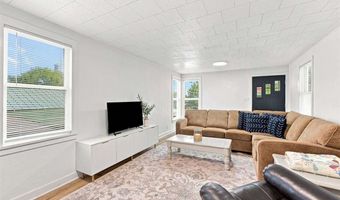 516 Lincoln St, Ainsworth, IA 52201