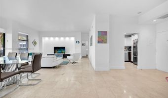 20505 E Country Club Dr 137, Aventura, FL 33180