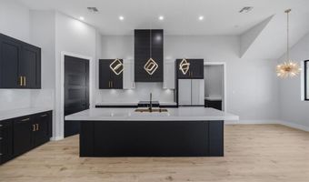 3456 Sunglow Dr, Bullhead City, AZ 86429