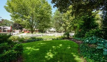 1121 Pauline Blvd, Ann Arbor, MI 48103
