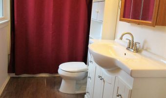 607 Lincoln, Ackley, IA 50601