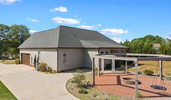 640 Double Bridge Rd, Boiling Springs, SC 29316