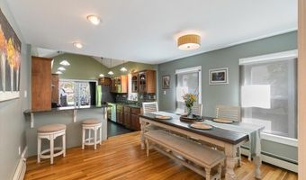 87 Friend St A, Amesbury, MA 01913