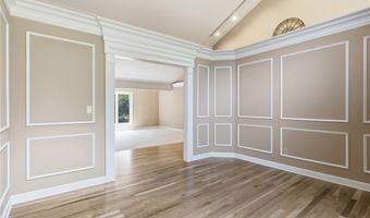 483 Concord Downs Ln, Aurora, OH 44202
