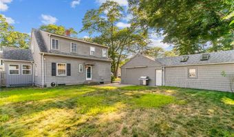 21 Earlham Way, Warwick, RI 02886