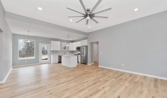 682 Fox Hill Rd, Bennington, VT 05201