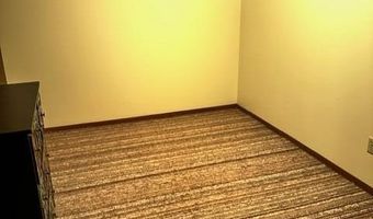 609 N Penn St, Aberdeen, SD 57401