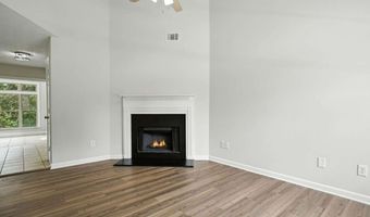 16 Oak Grv, Adairsville, GA 30103