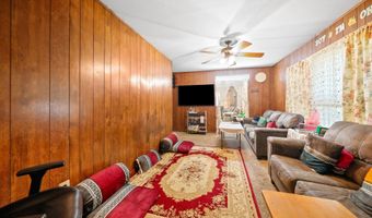 1 PAGE Ave, Barrington, NJ 08007