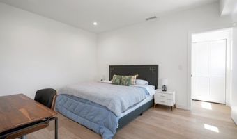 2672 Newell, Los Angeles, CA 90039