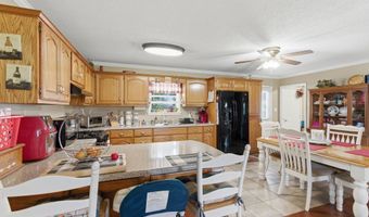 3305 Hustleville Rd, Albertville, AL 35951