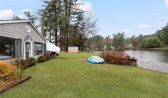 422 Shady Valley Rd, Coventry, RI 02816