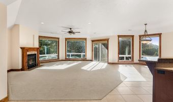 219 Schooner Bay Dr, Brookings, OR 97415