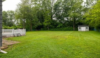 38 Evelyn Rd, Bristol, CT 06010