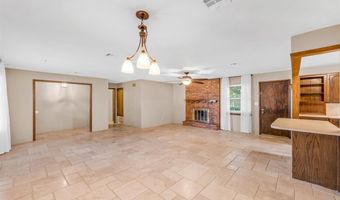 817 Windsor, Altus, OK 73521