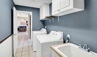 501 Dozer Ct, Benton City, WA 99320