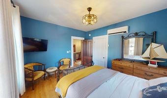 84 Cedar St, Bangor, ME 04401