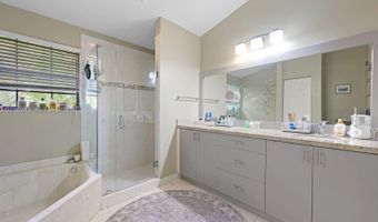3501 Magellan Cir 635, Aventura, FL 33180