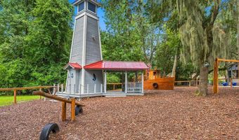 79 Bostick Cir, Beaufort, SC 29902
