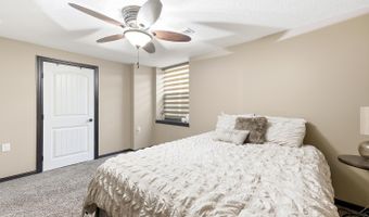 2319 S Vintage Dr, Andover, KS 67002