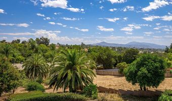 1958 Lejos Dr, Escondido, CA 92025