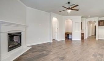 225 Palmerston Dr, Aledo, TX 76008