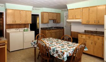 612 Rockingham St, Berlin, NH 03570