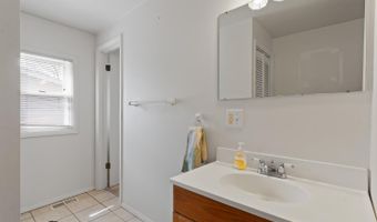 806 State St, Adrian, MI 49221