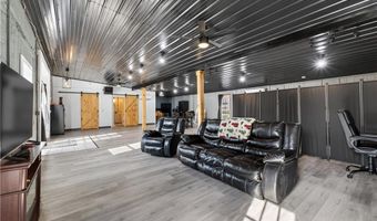 405 N Virginia Ave, Adrian, MO 64720