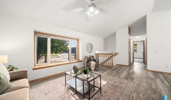 1000 E Maywood St, Brandon, SD 57005