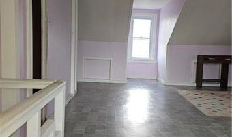 30 N 2nd St #2, Allentown, PA 18101