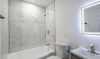 3905 8TH St, Baltimore, MD 21225
