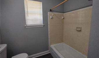 118 YORKE St D, Belle Chasse, LA 70037