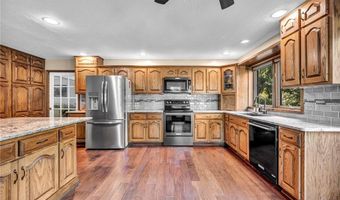 48261 Rice Rd, Amherst, OH 44001