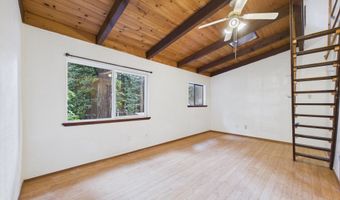2910 Greenbriar Ln, Arcata, CA 95521